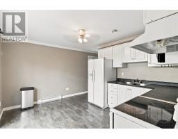10 Clevedon Crescent thumbnail 6