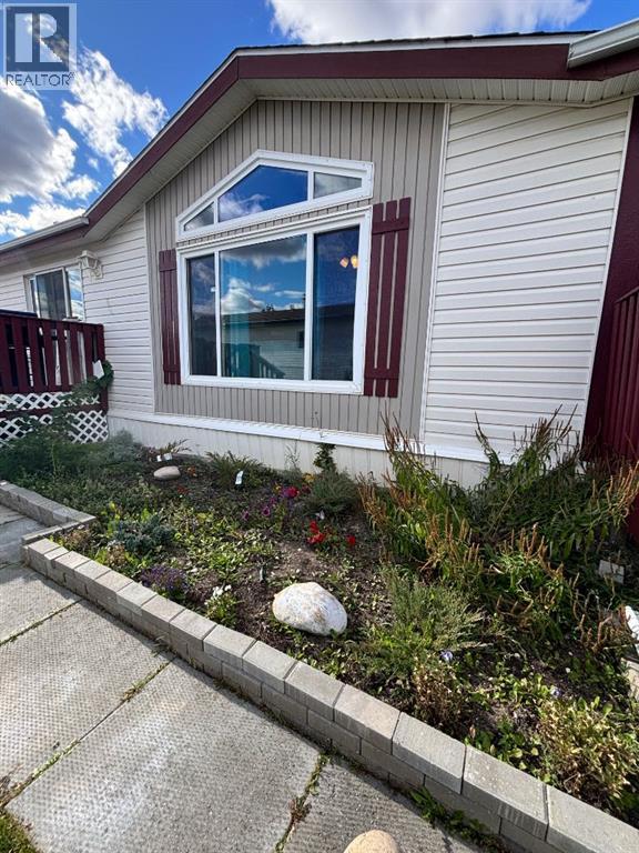 113 Clark Crescent - 2