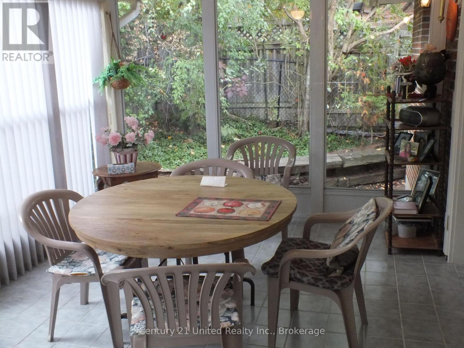 309 LINDAN AVENUE - Image 21