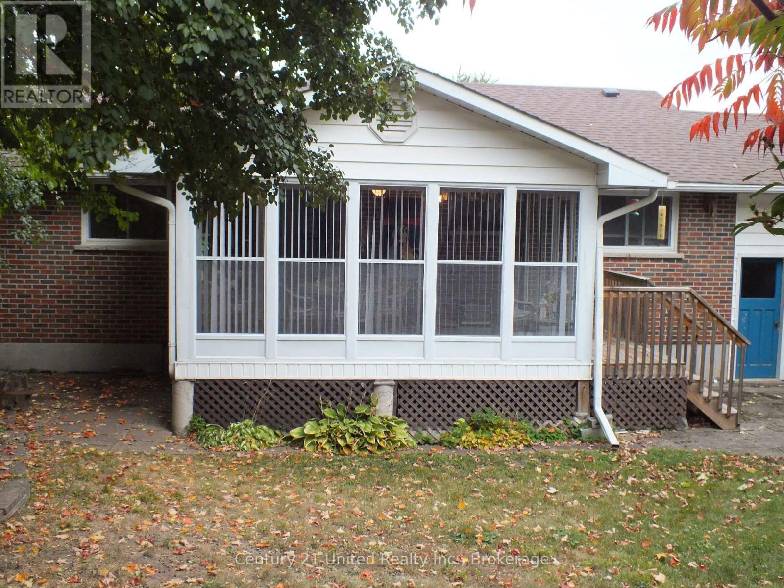 309 LINDAN AVENUE - Image 23