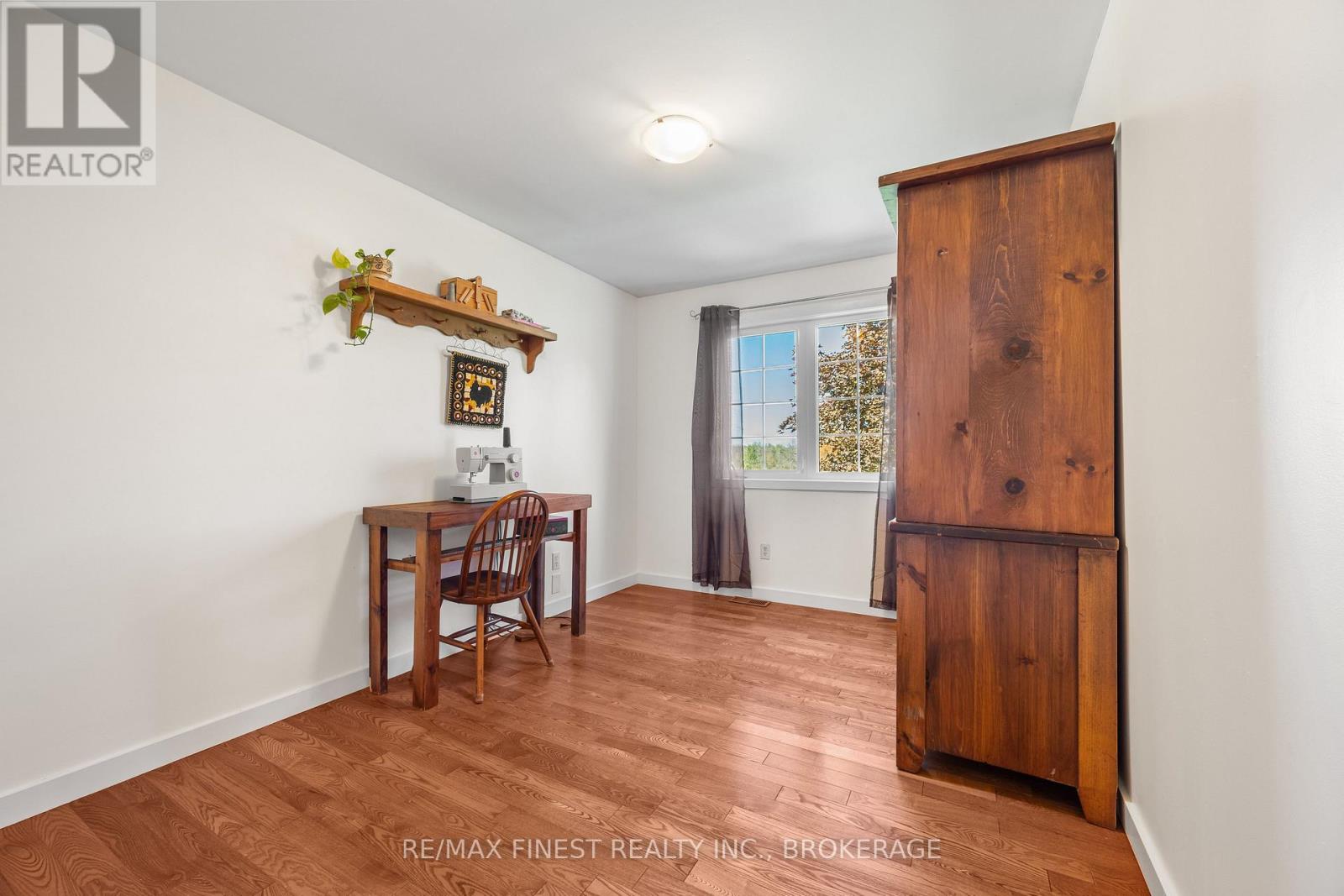 2442 KEELEY ROAD - 18