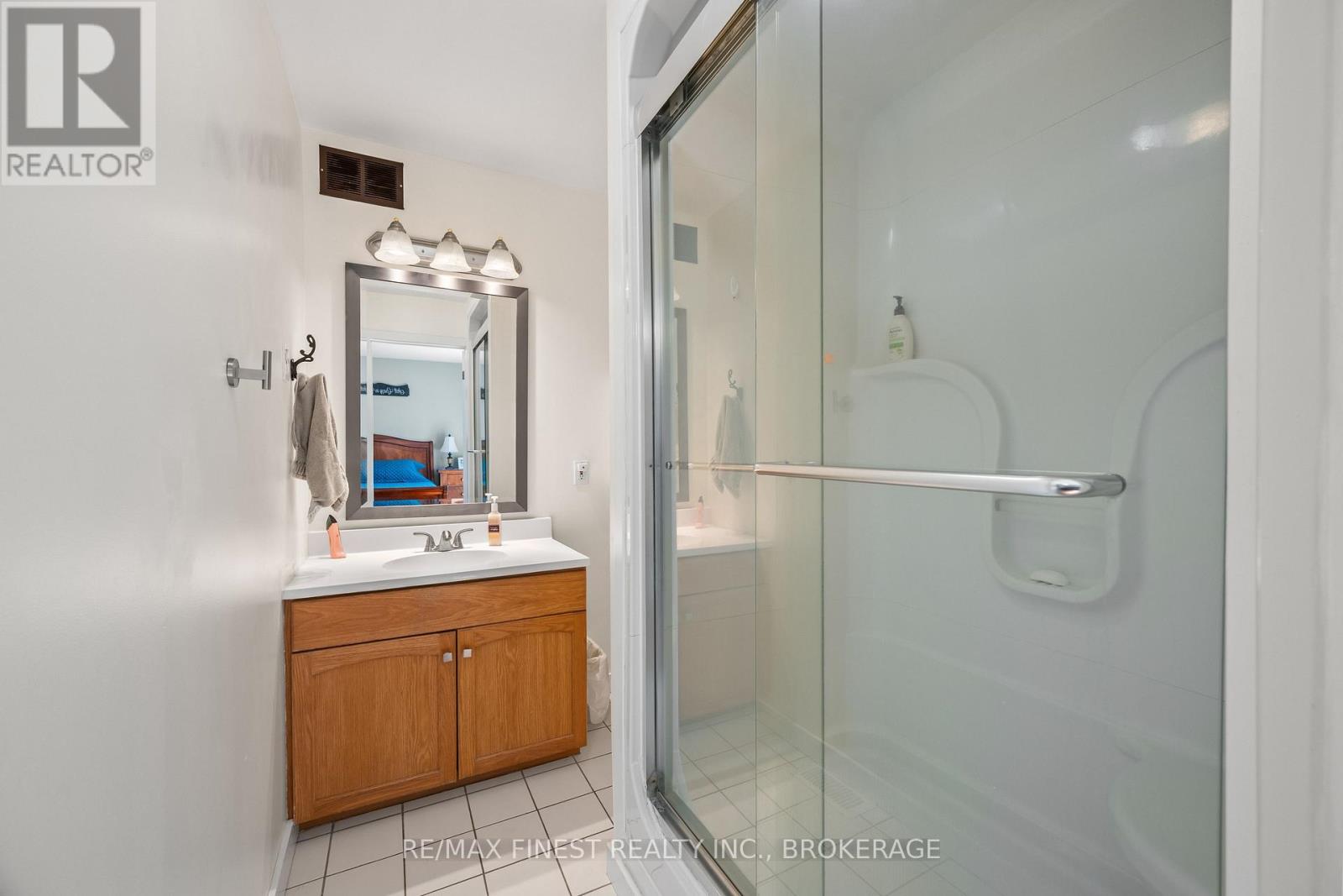 2442 KEELEY ROAD - Image 22