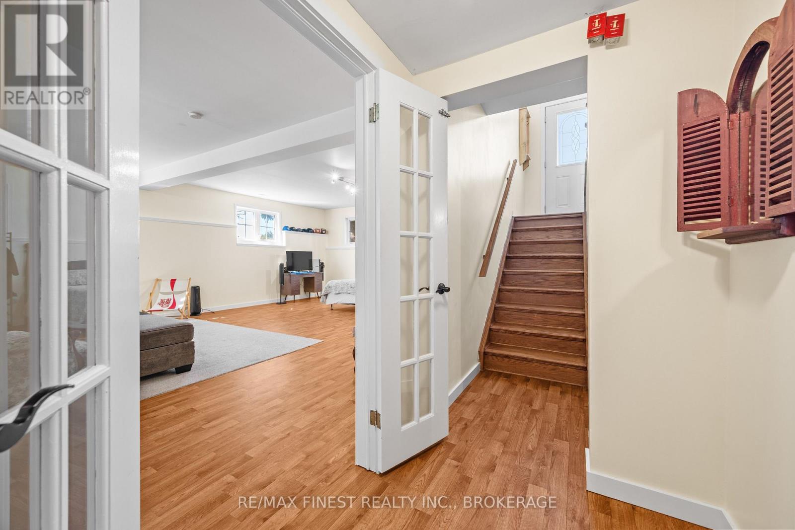2442 KEELEY ROAD - 25