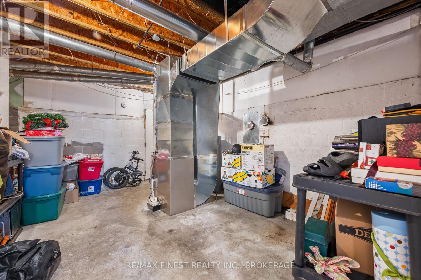 2442 KEELEY ROAD - Image 32