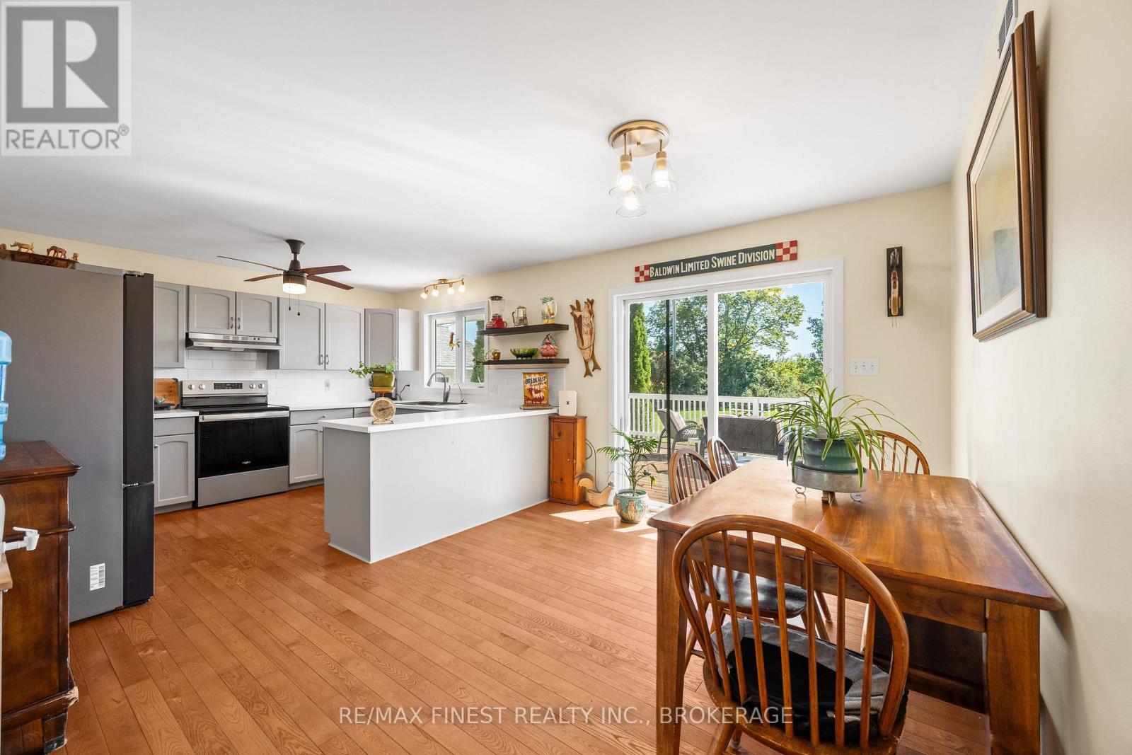2442 KEELEY ROAD - 7