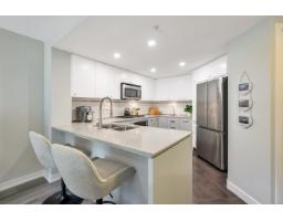 207 2950 King George Boulevard, Surrey, BC V4P0E5 Photo 15