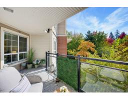 207 2950 King George Boulevard, Surrey, BC V4P0E5 Photo 7