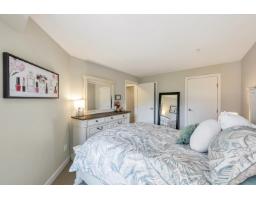 207 2950 King George Boulevard, Surrey, BC V4P0E5 Photo 23