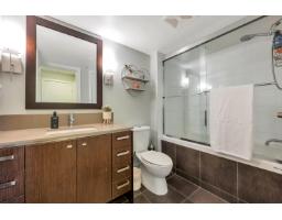 207 2950 King George Boulevard, Surrey, BC V4P0E5 Photo 24