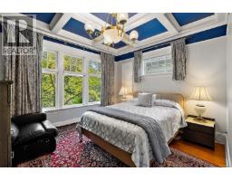 Primary Bedroom - 1528 Foul Bay Rd, Victoria, BC V8R4Z9 Photo 10