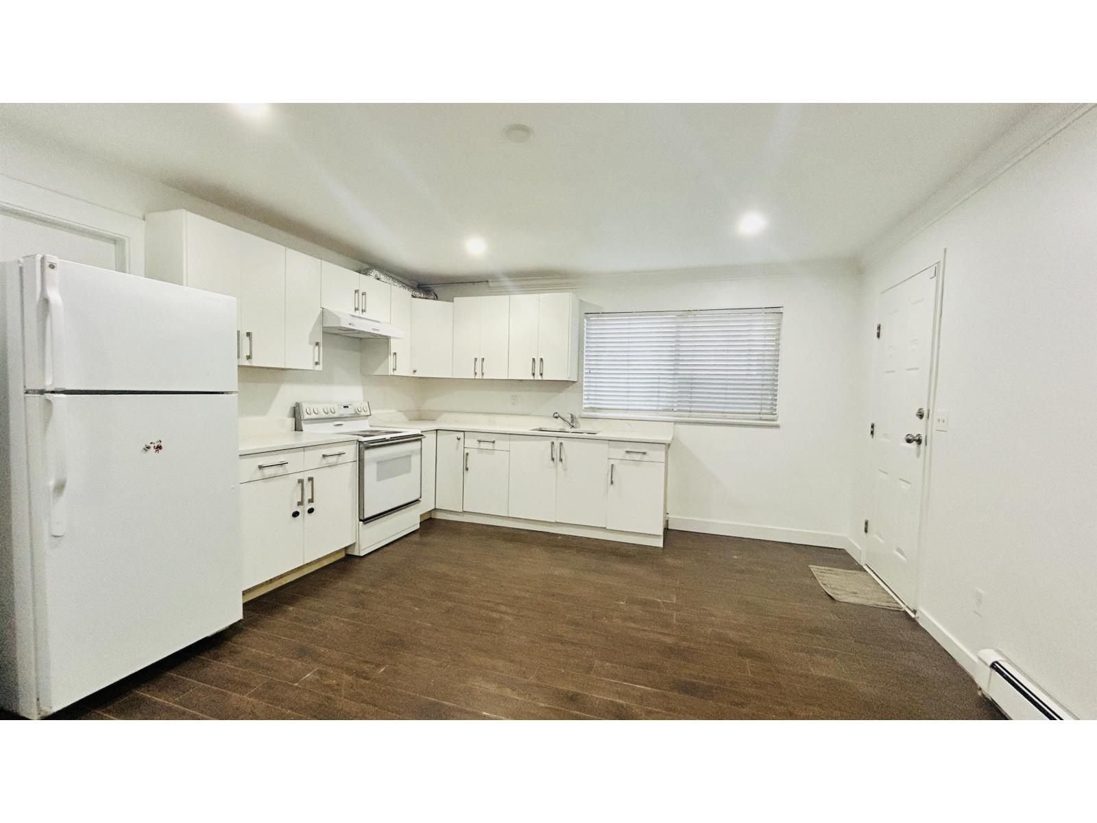 Photo of 14962 96A AVENUE 22