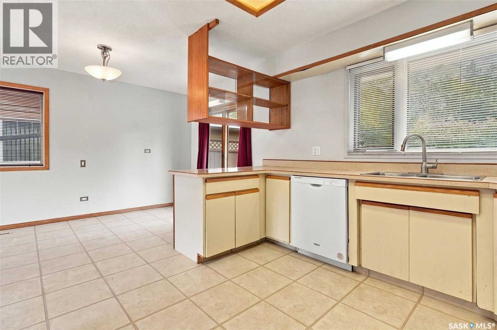 45 Cardinal CRESCENT - 14