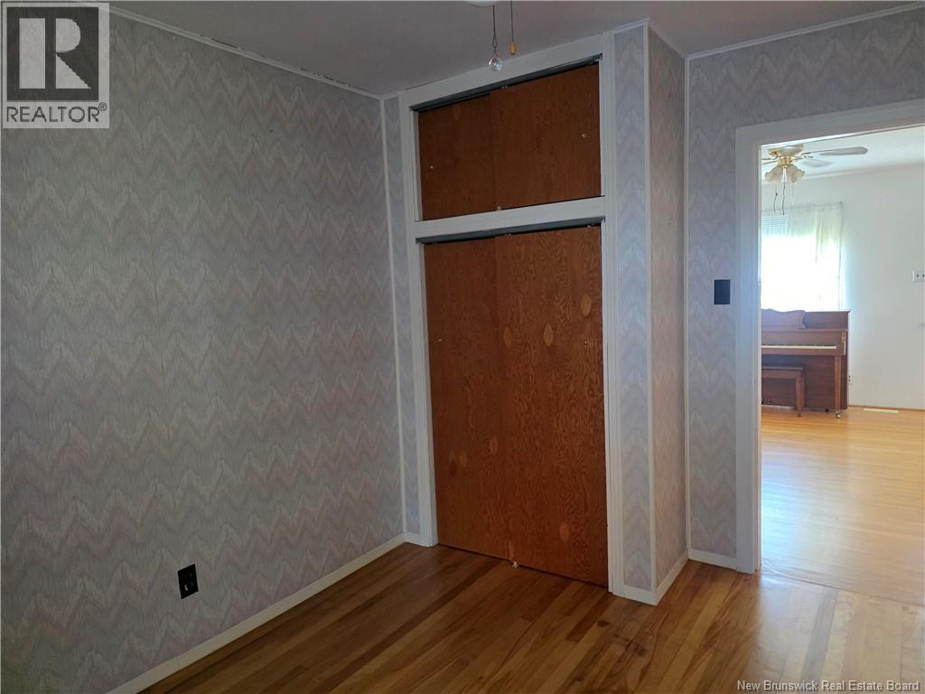 812 Forest Hill Road - 16