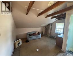 267 Charlotte Street, photo 3