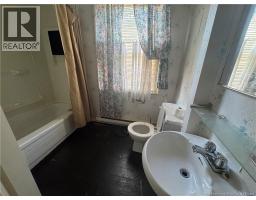 267 Charlotte Street, photo 16