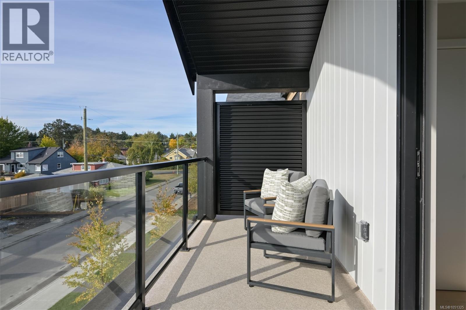 #1 2100 Allenby St - 39