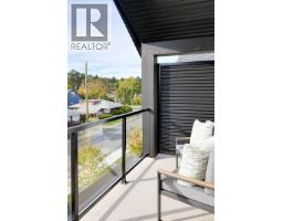 1 2100 Allenby St, Oak Bay, BC V8R3C3 Photo 40