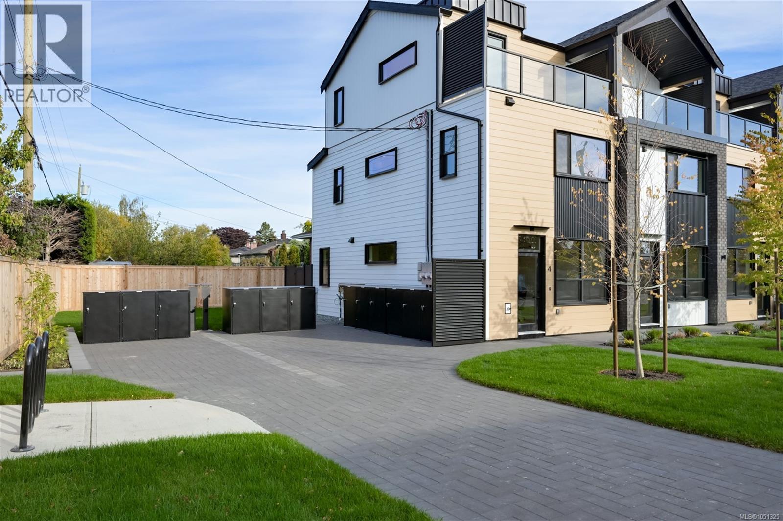 #1 2100 Allenby St - Image 65