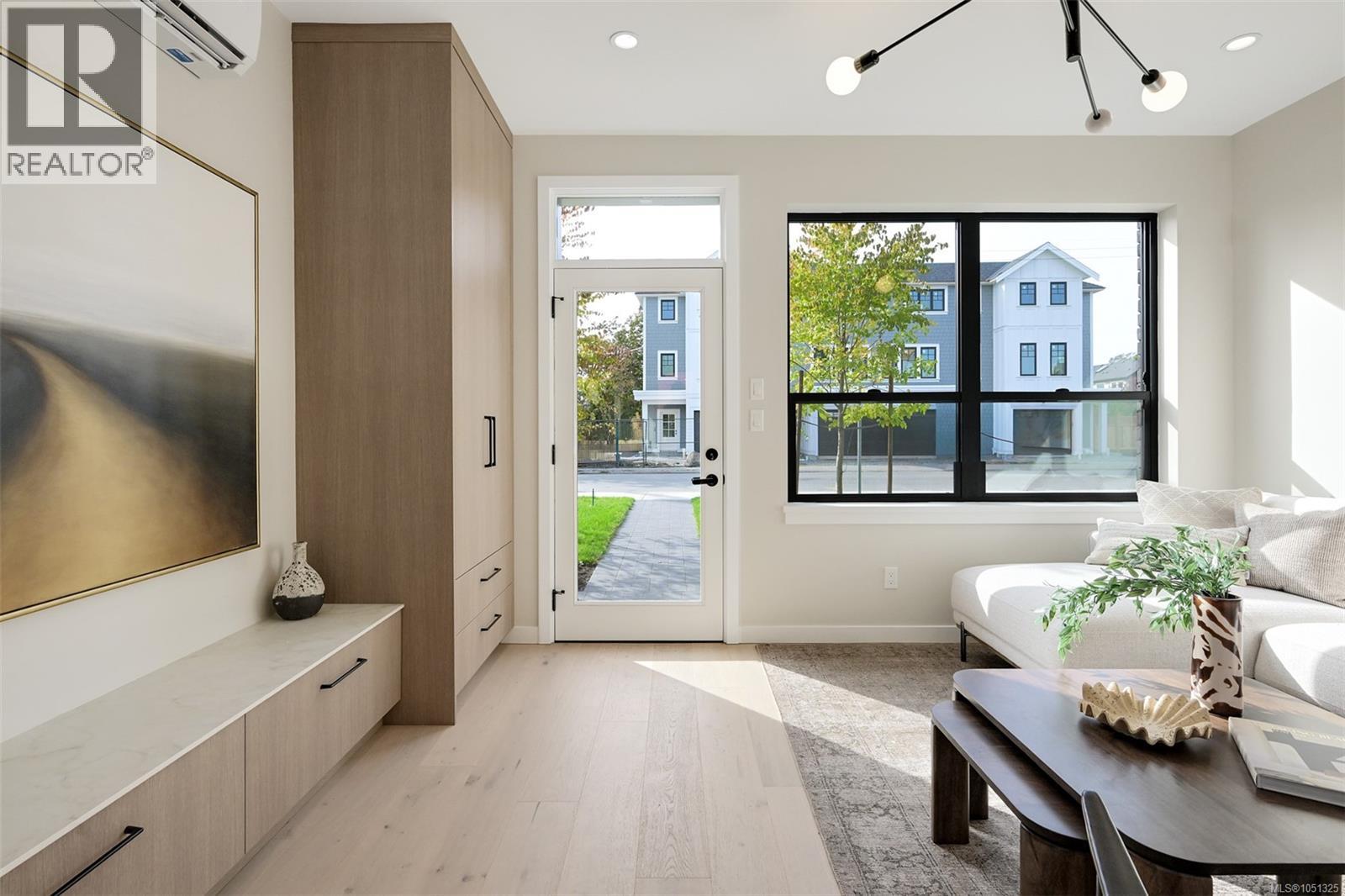 #1 2100 Allenby St - Image 4