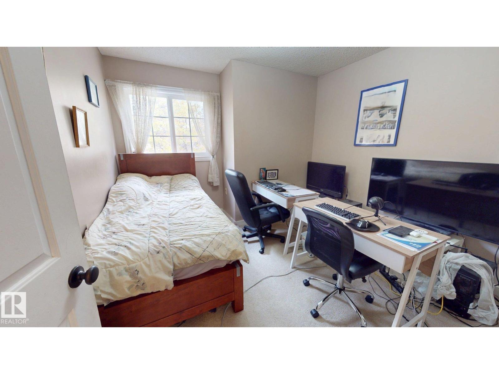 225 Heagle CR NW - 24
