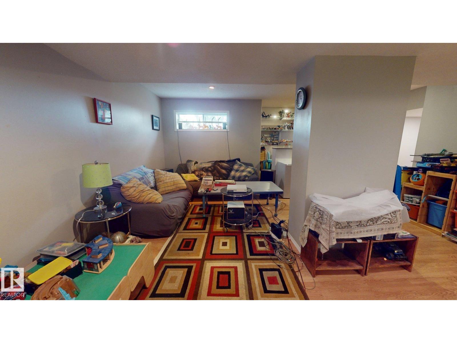 225 Heagle CR NW - 30