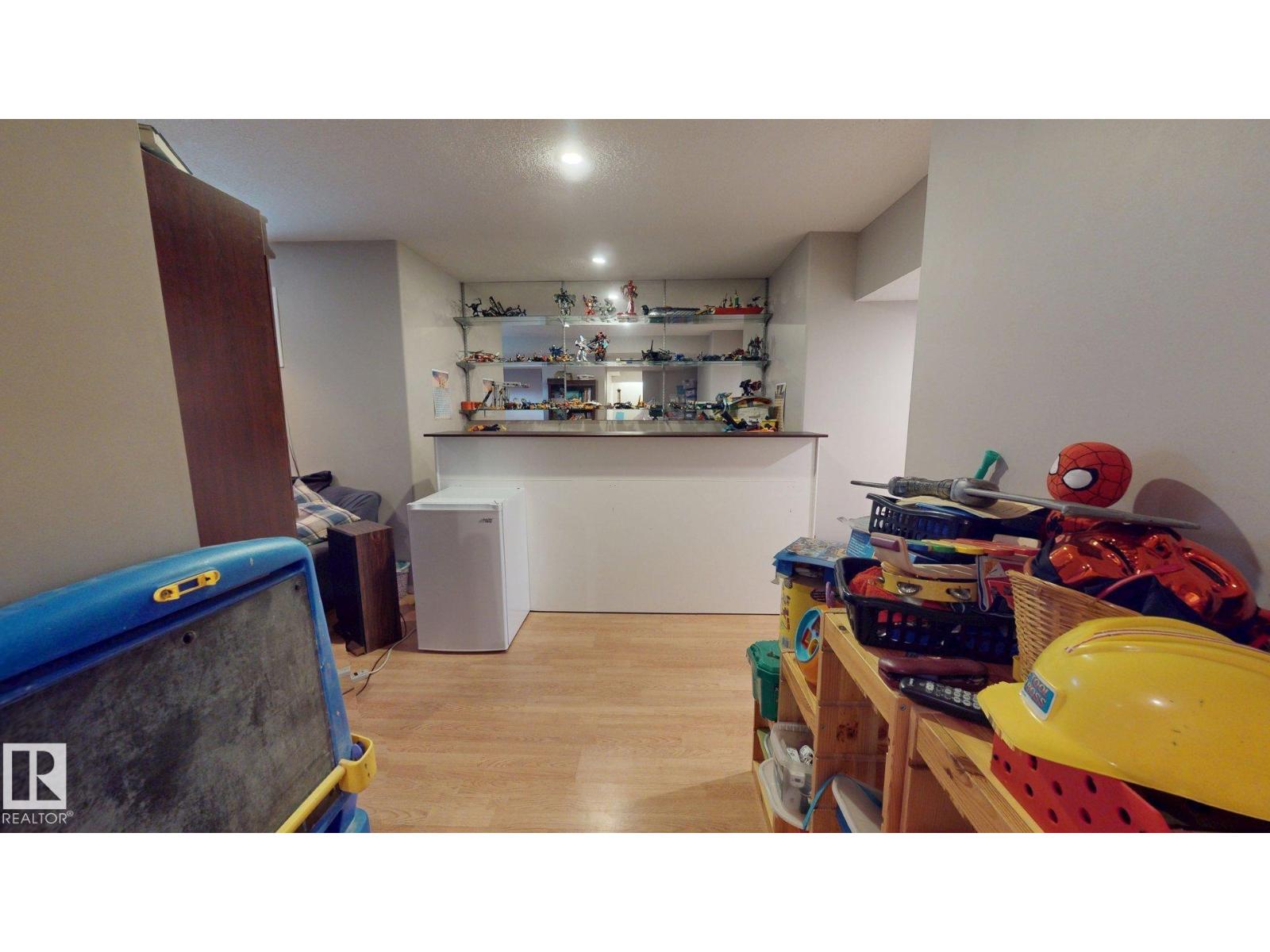 225 Heagle CR NW - 31
