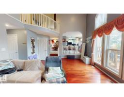 225 Heagle Cr Nw, Edmonton, AB T6R1V6 Photo 11