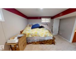225 Heagle Cr Nw, Edmonton, AB T6R1V6 Photo 33