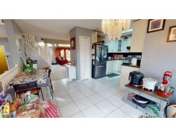 Loft - 225 Heagle Cr Nw, Edmonton, AB T6R1V6 Photo 9