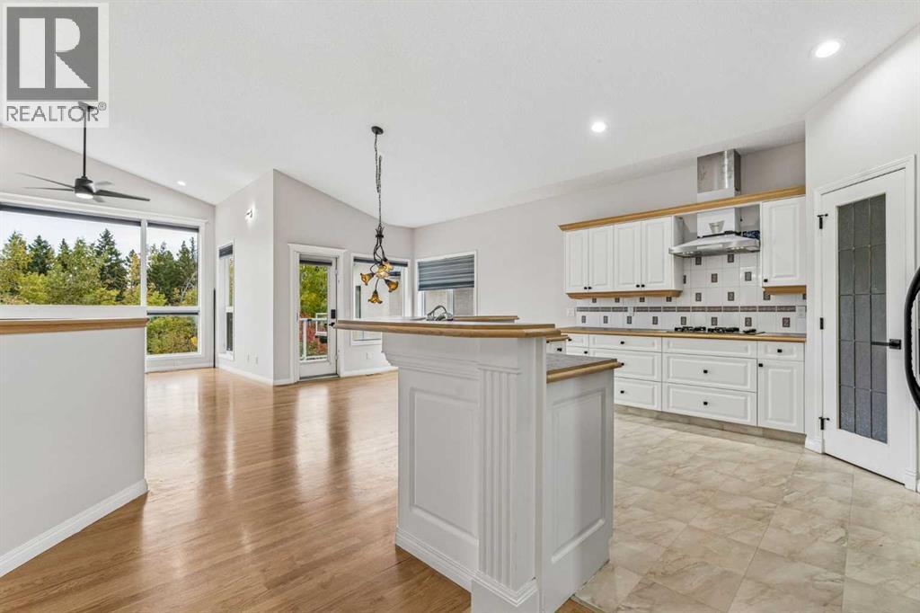 134 Valley Glen Heights NW - Image 8