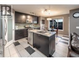 Kitchen - 73 Evansbrooke Way Nw, Calgary, AB T3P1C7 Photo 6