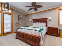 Bedroom - 5108 Brockington Road Nw, Calgary, AB T2L1R6 Photo 16