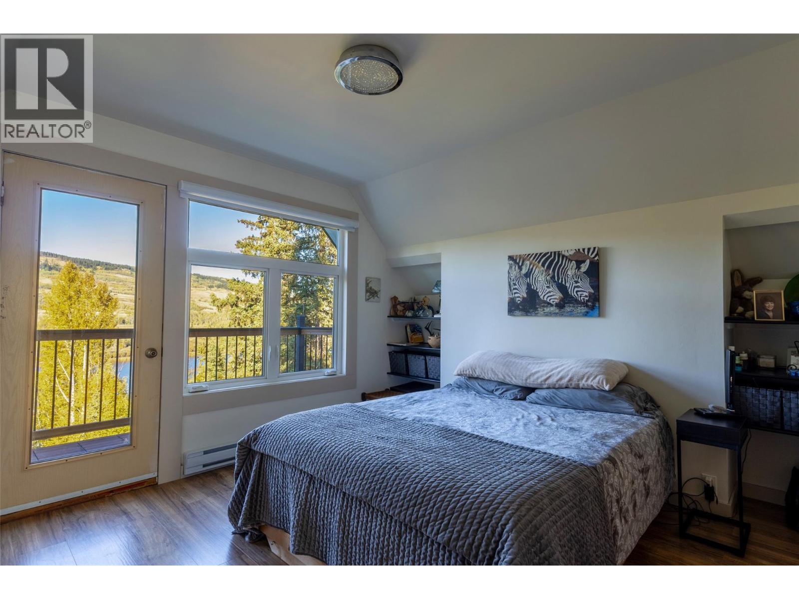 3324 Powell Road - Image 23