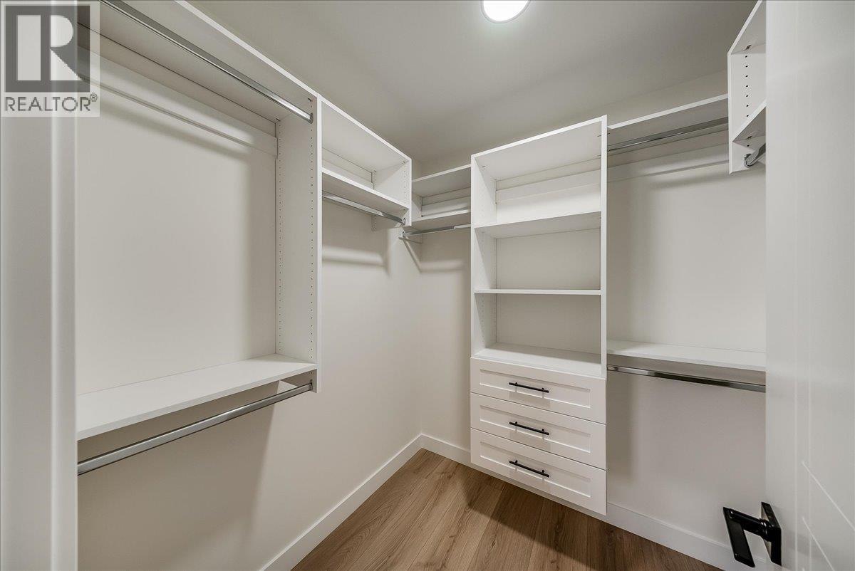 3736 Toba Road - 31