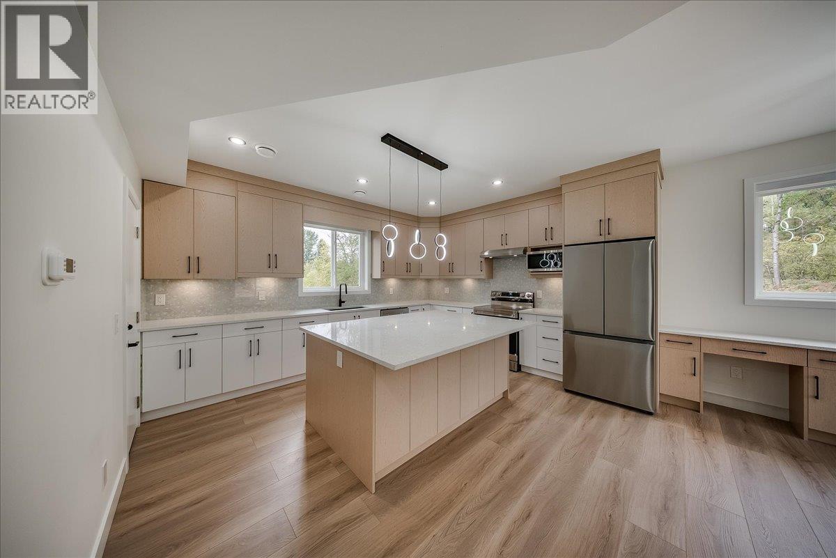 3736 Toba Road - Image 17