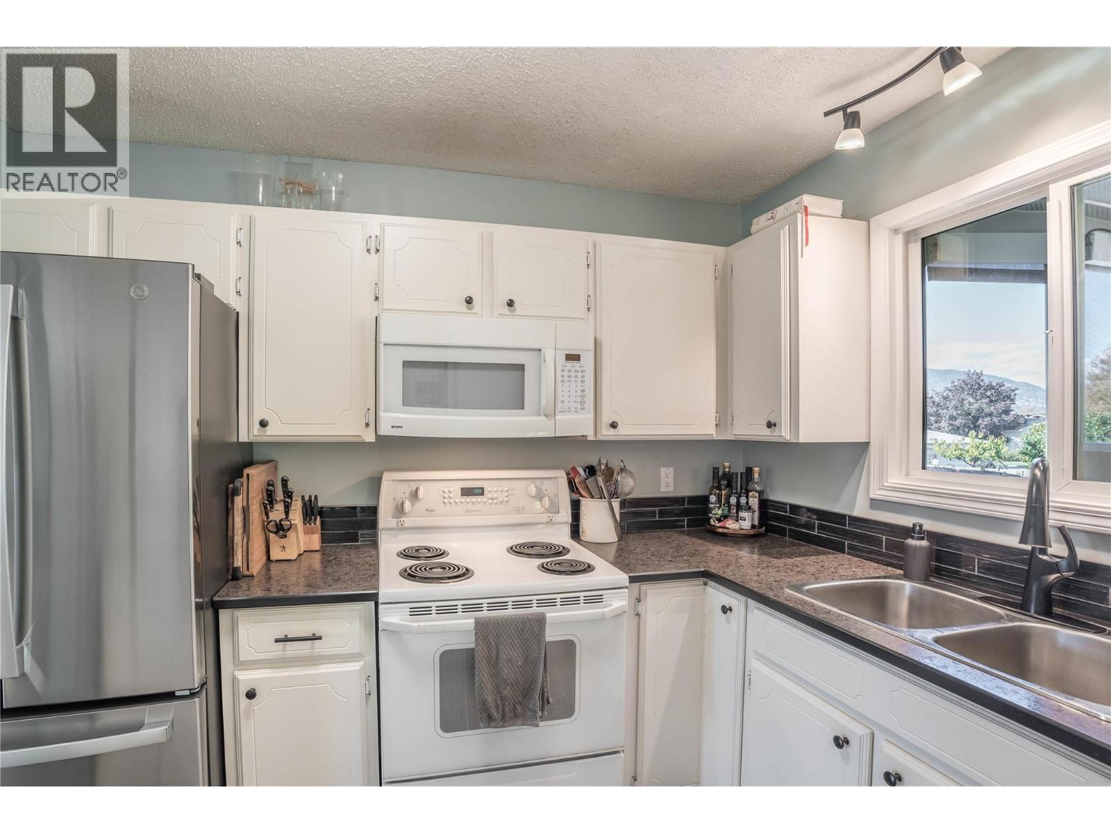  184 MCGRAW Court, Penticton