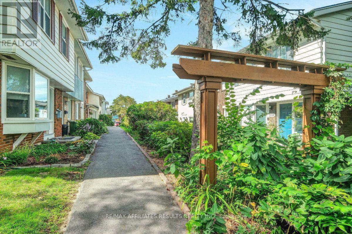 1312 CORNELL STREET - 2