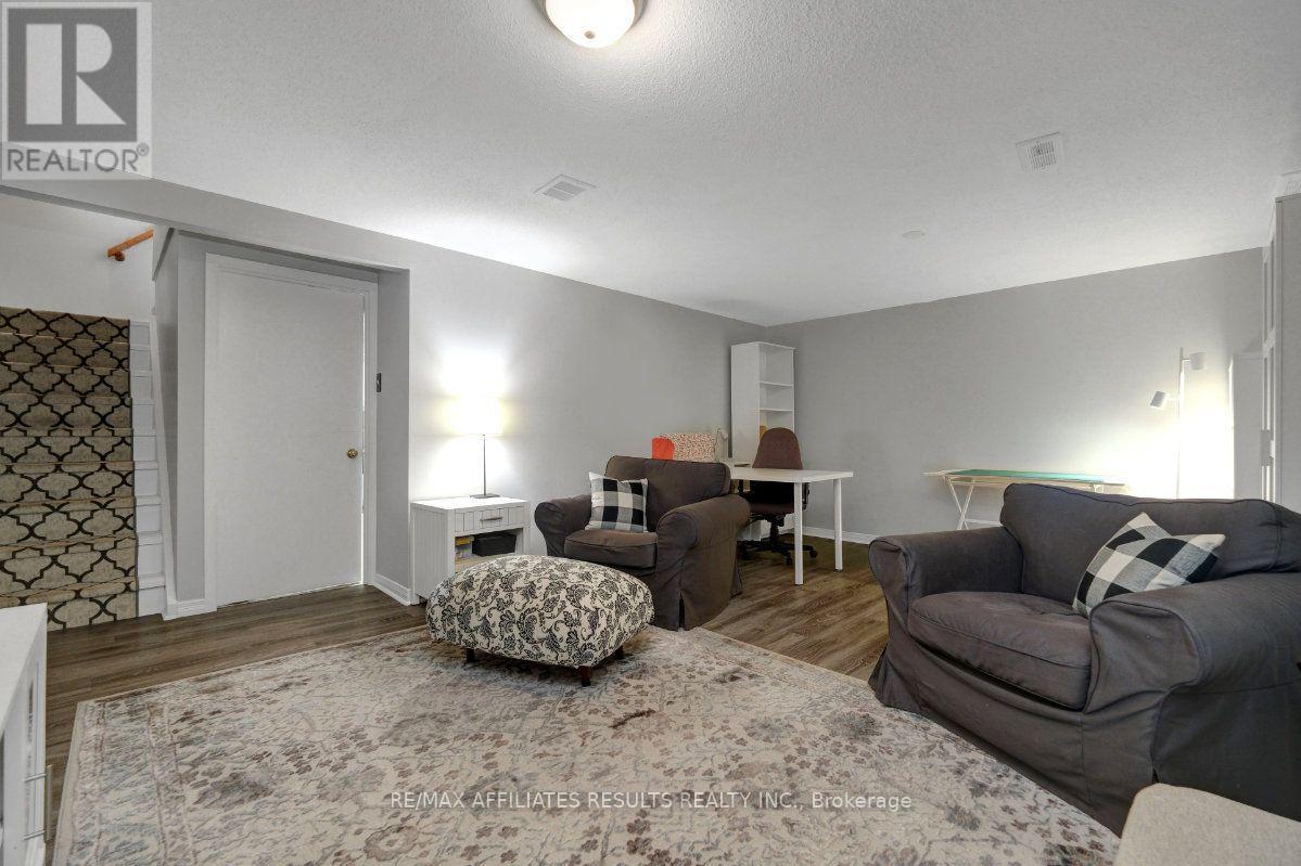 1312 CORNELL STREET - 34