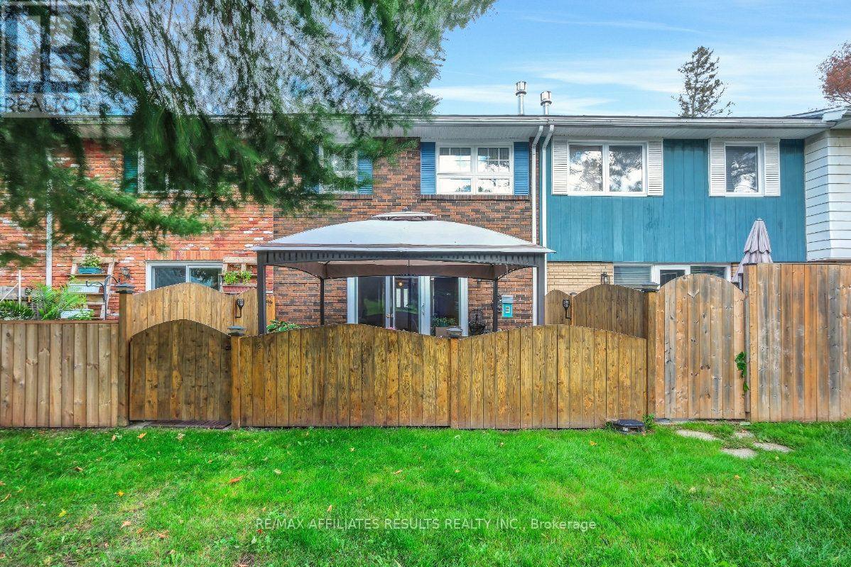 1312 CORNELL STREET - 44
