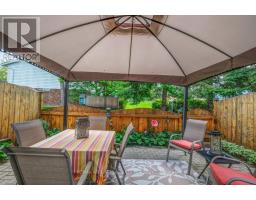 1312 Cornell Street, Ottawa, ON K2H7M1 Photo 39