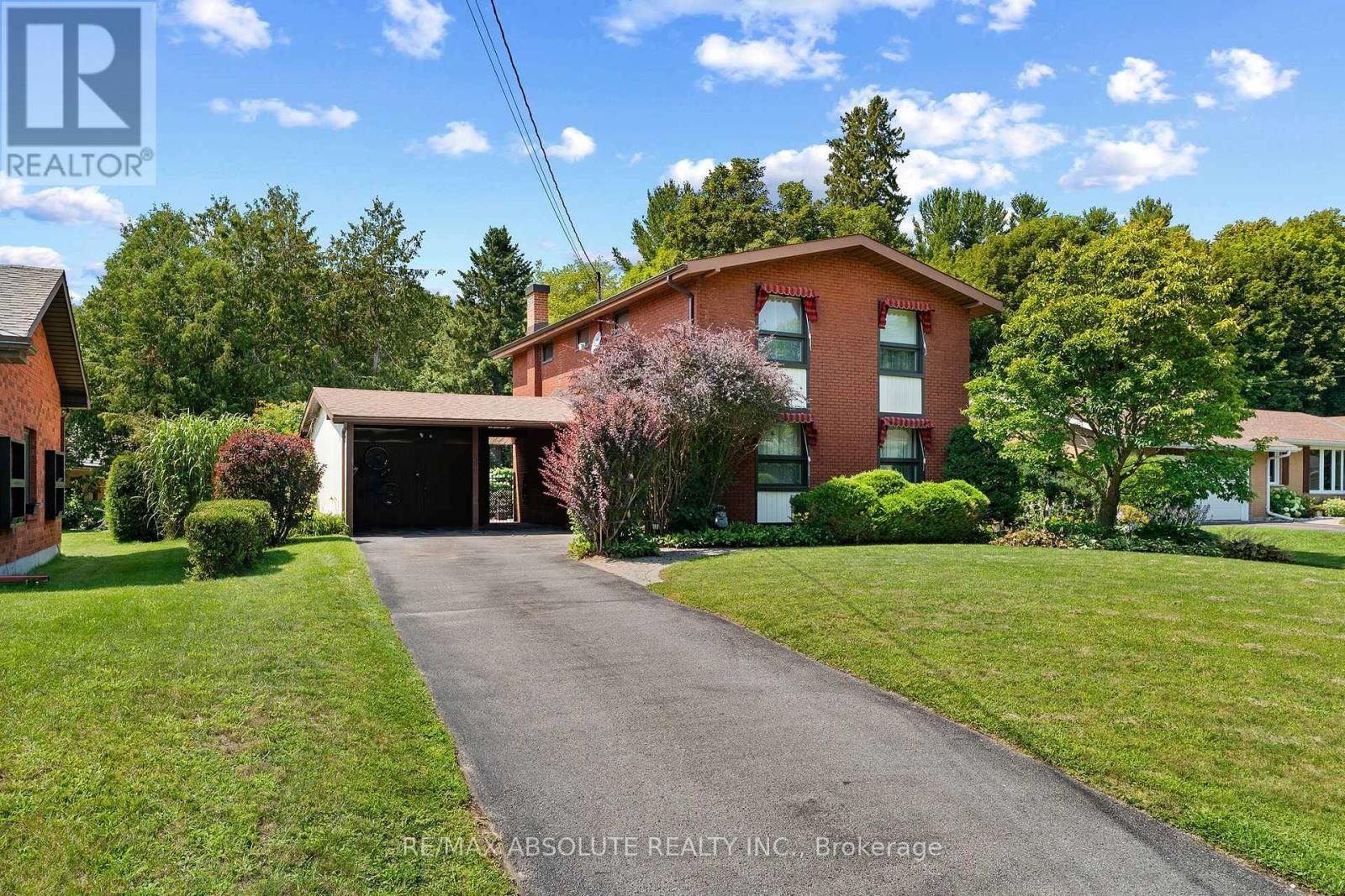 290 HARRINGTON STREET - Image 3
