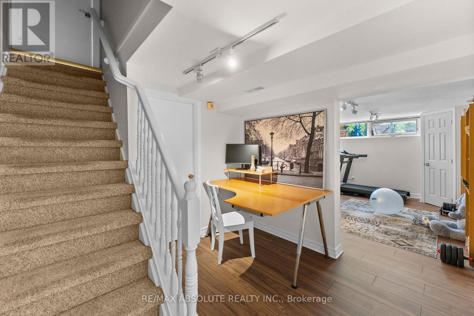 290 HARRINGTON STREET - Image 37