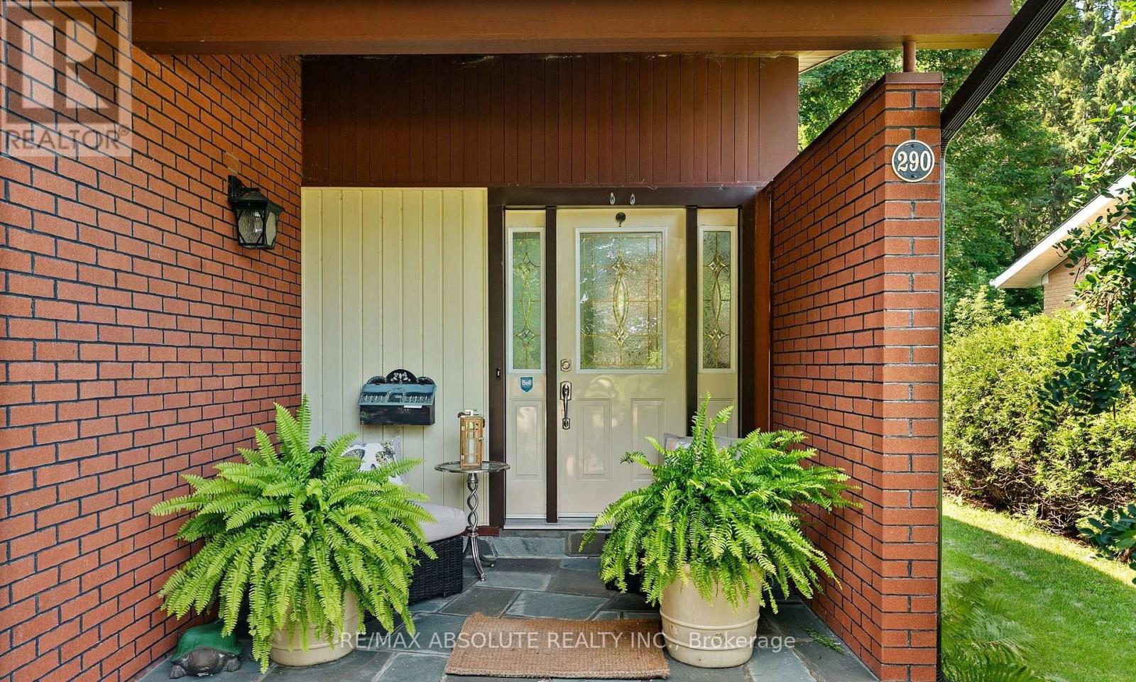 290 HARRINGTON STREET - Image 5