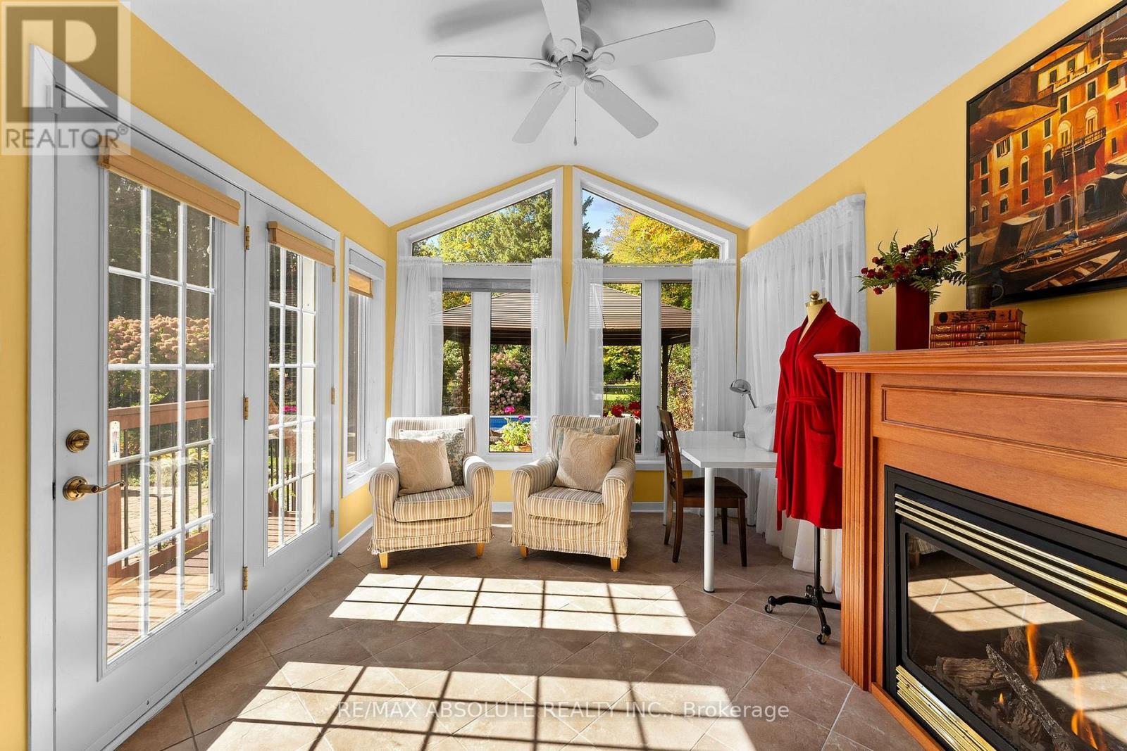 290 HARRINGTON STREET - Image 9