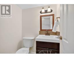 40 Appleby Private, Ottawa, ON K2C3P4 Photo 33