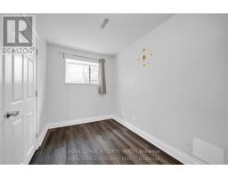 B - 1896 Featherston Drive, Ottawa, ON K1H6P5 Photo 10