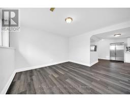 B - 1896 Featherston Drive, Ottawa, ON K1H6P5 Photo 14