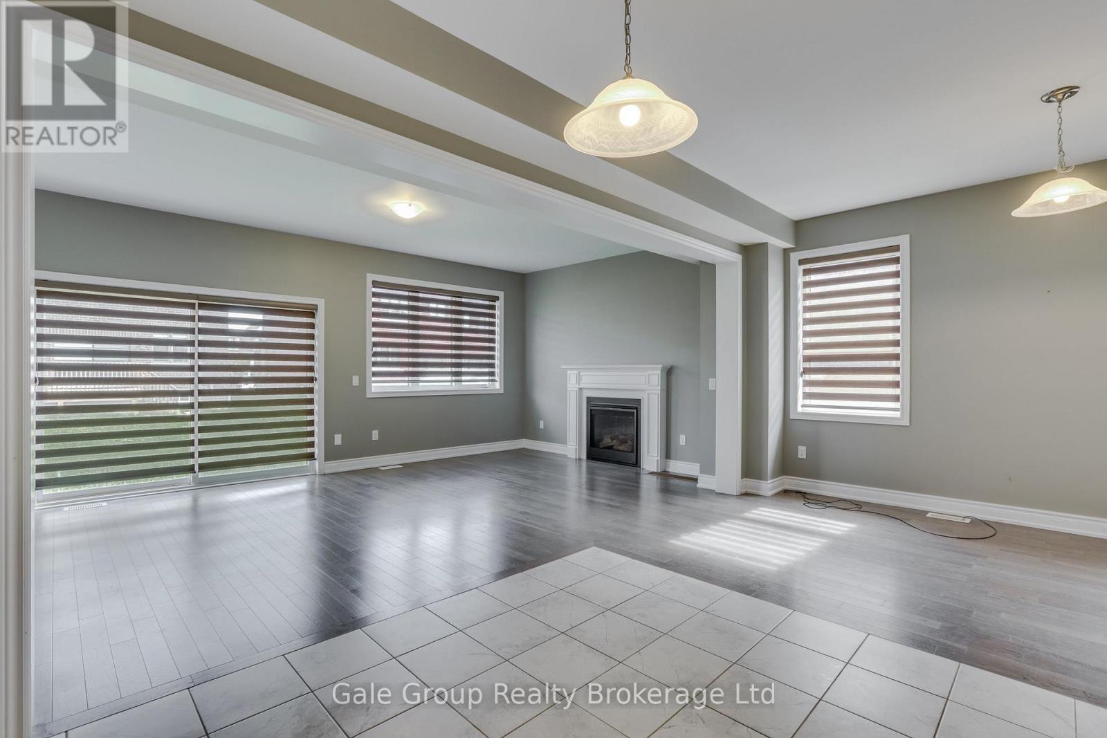 118 Huntingford Trail West — photo 11