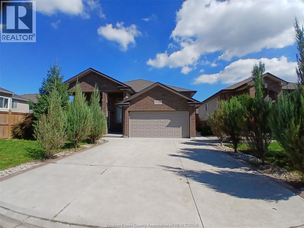 1926 MARK AVENUE - 1