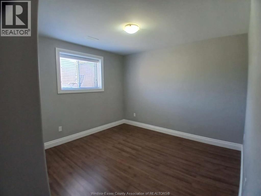 1926 MARK AVENUE - 15